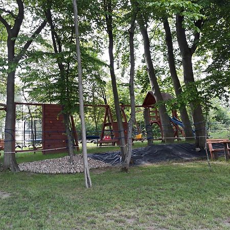 Lesny Zakatek- Domek Lipa Parchowo Exterior foto
