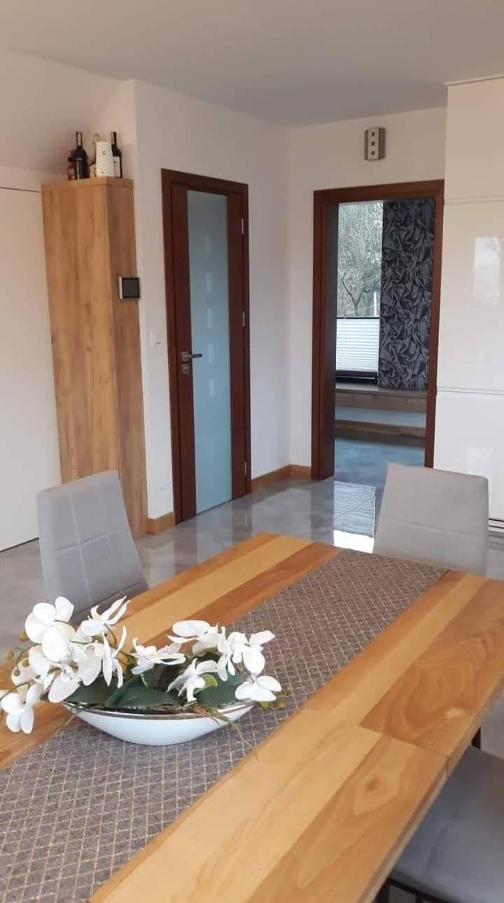 Lesny Zakatek- Domek Lipa Parchowo Exterior foto